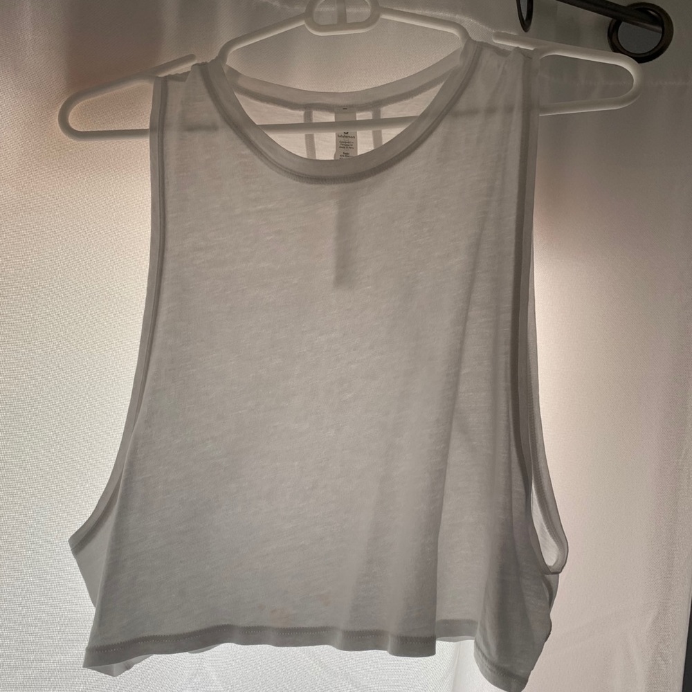 Lululemon top